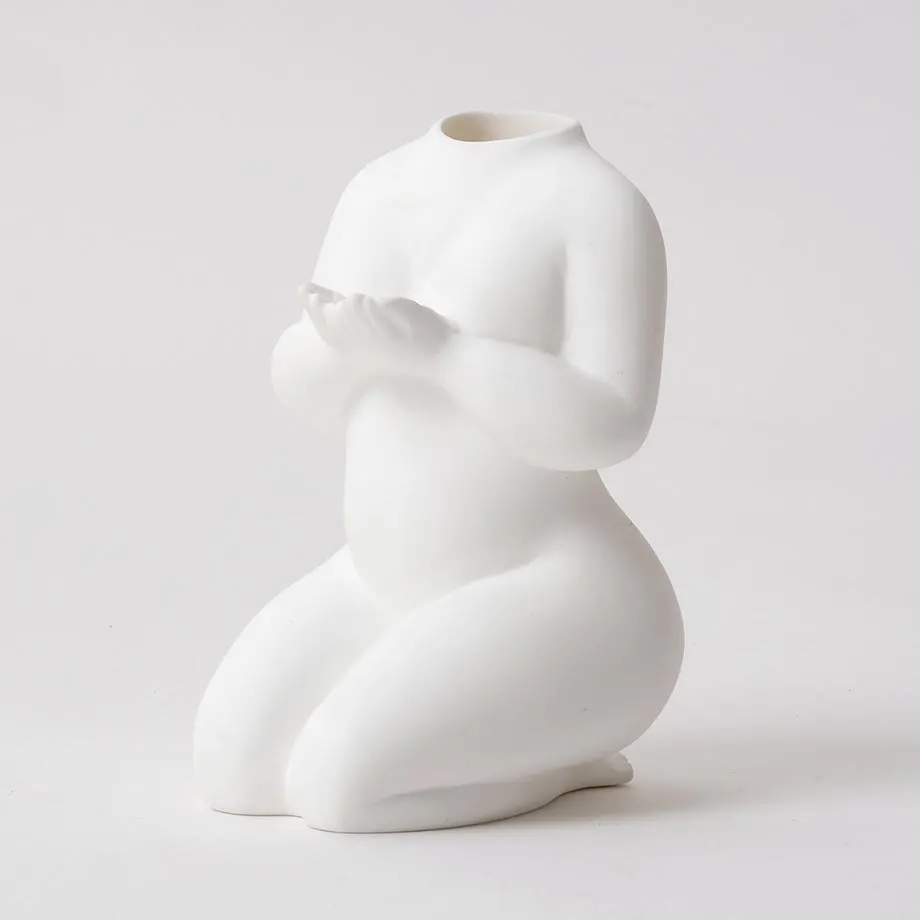KNEELING YOGA POSE VASE , image 5
