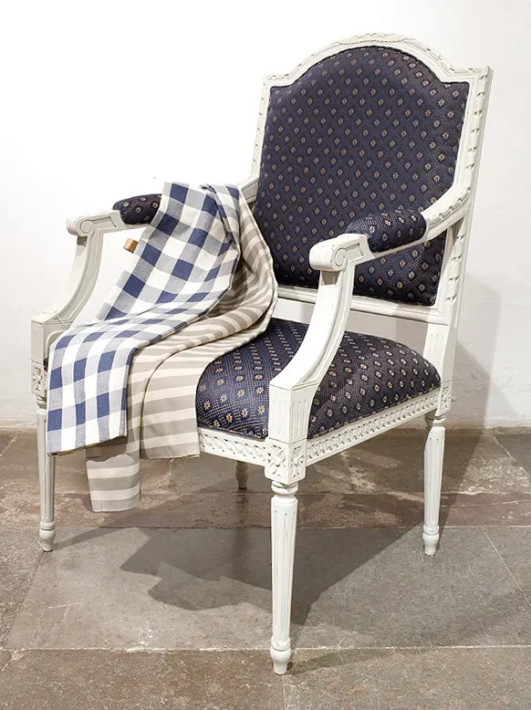 CHAIR IN GUSTAVIAN STYLE, W/ CUSHION