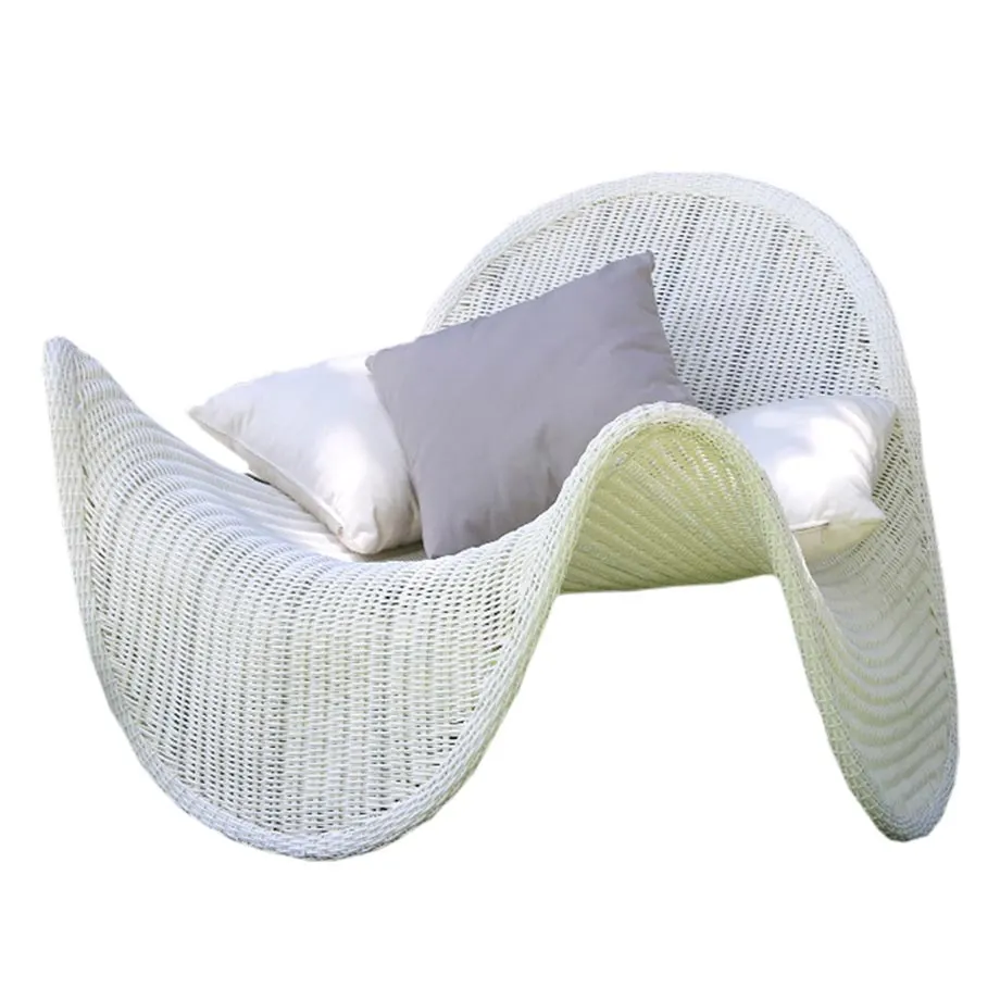 Felicia Lounge Chair