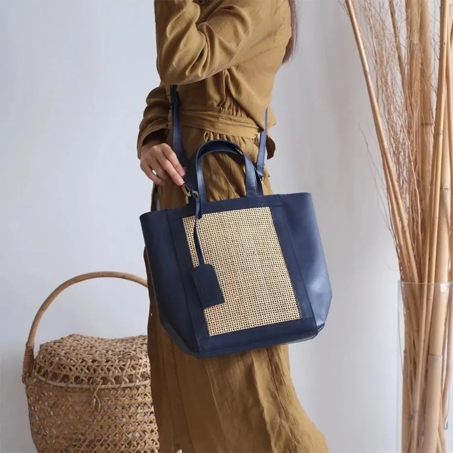 CRUZ Winged Tote, image 4