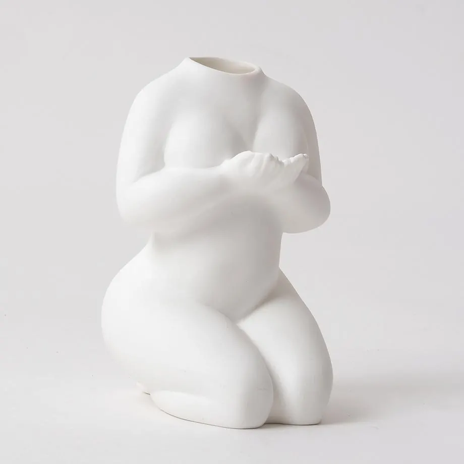 KNEELING YOGA POSE VASE , image 2