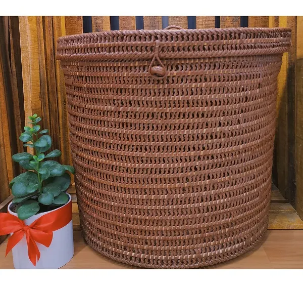 Round Laundry Basket With Cover 