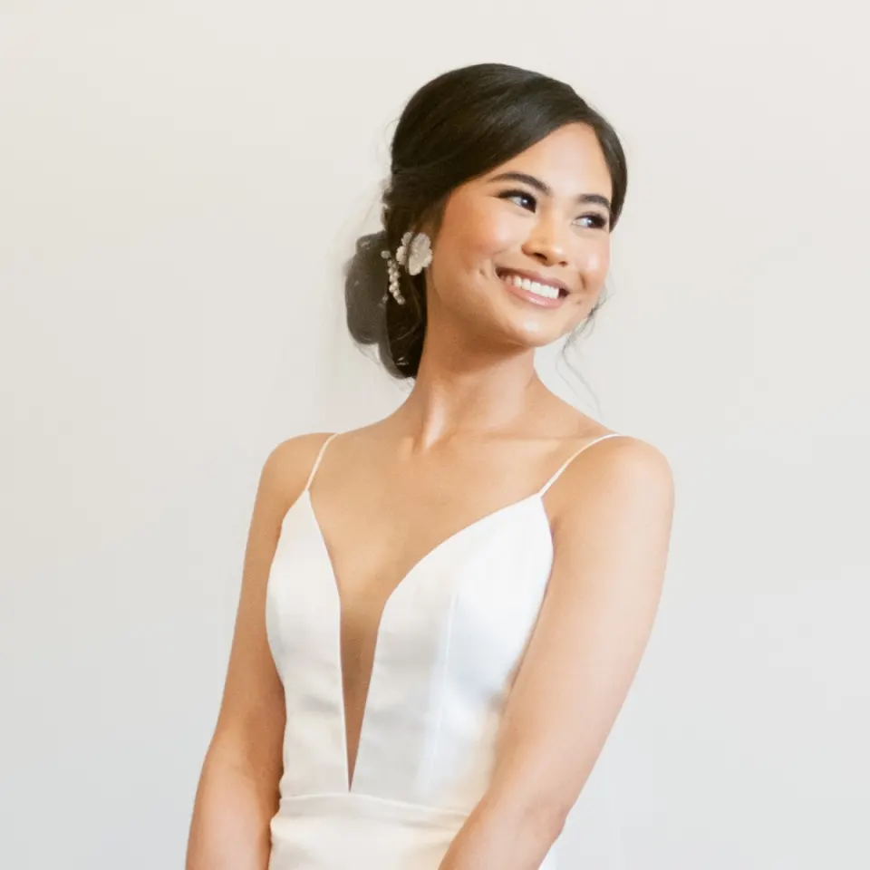 Belinda Classic Earrings | White with white pearl, image 1