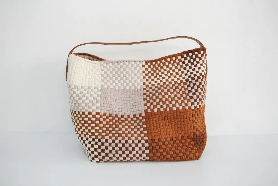 Buslo Midsize Block Sunrise, image 1
