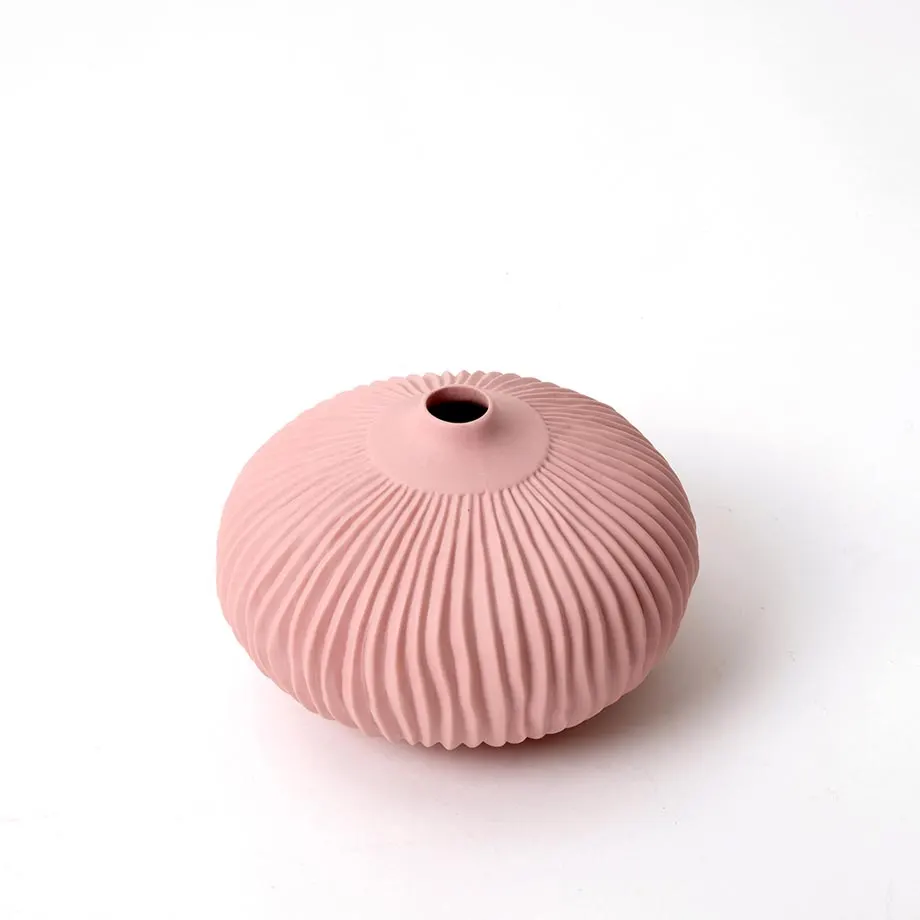 PLEAT GEOMETRIC FLAT ROUND BUD VASE, image 1
