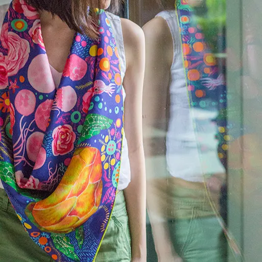 Into the Bloom 90x90 Silk Scarf, image 3