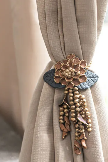 Home Accents, image 2