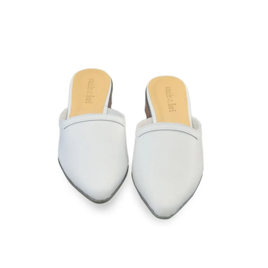 Meghan in White, image 1