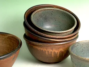 Round Rim Bowl