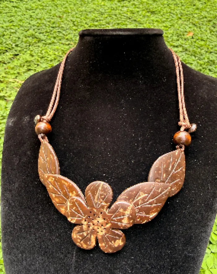 Bloom Collection: Darna Necklace and Earrings Set, image 1