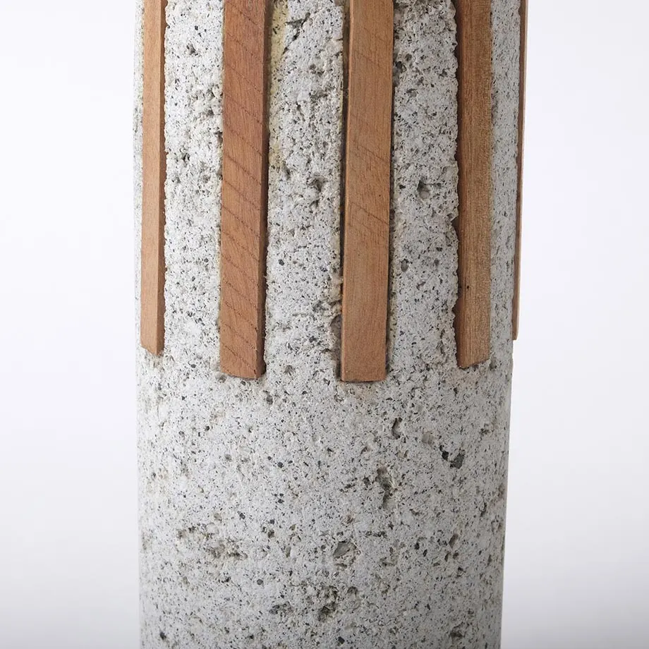 2507 – Flower vase, image 2