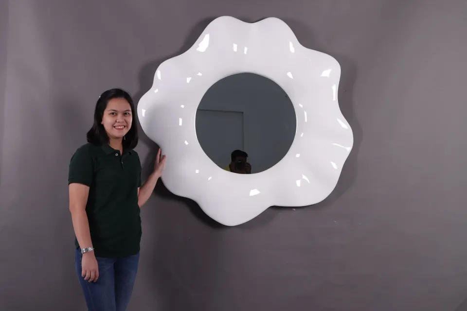 Dali Mirror, image 3