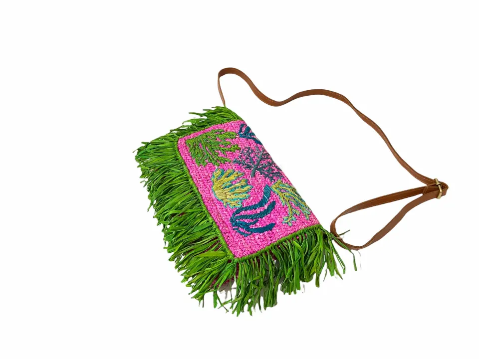 CORAL CLUTCH BAG, image 3