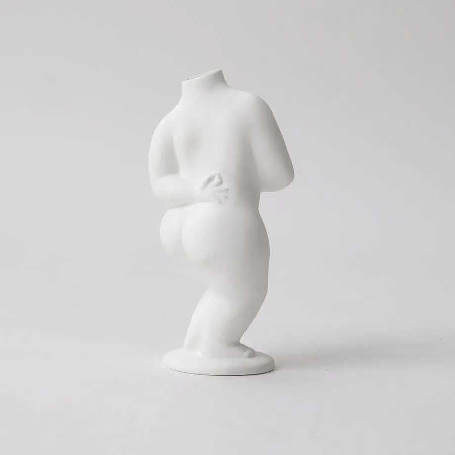 BURLESK VASE STANDING ON DISC, image 1