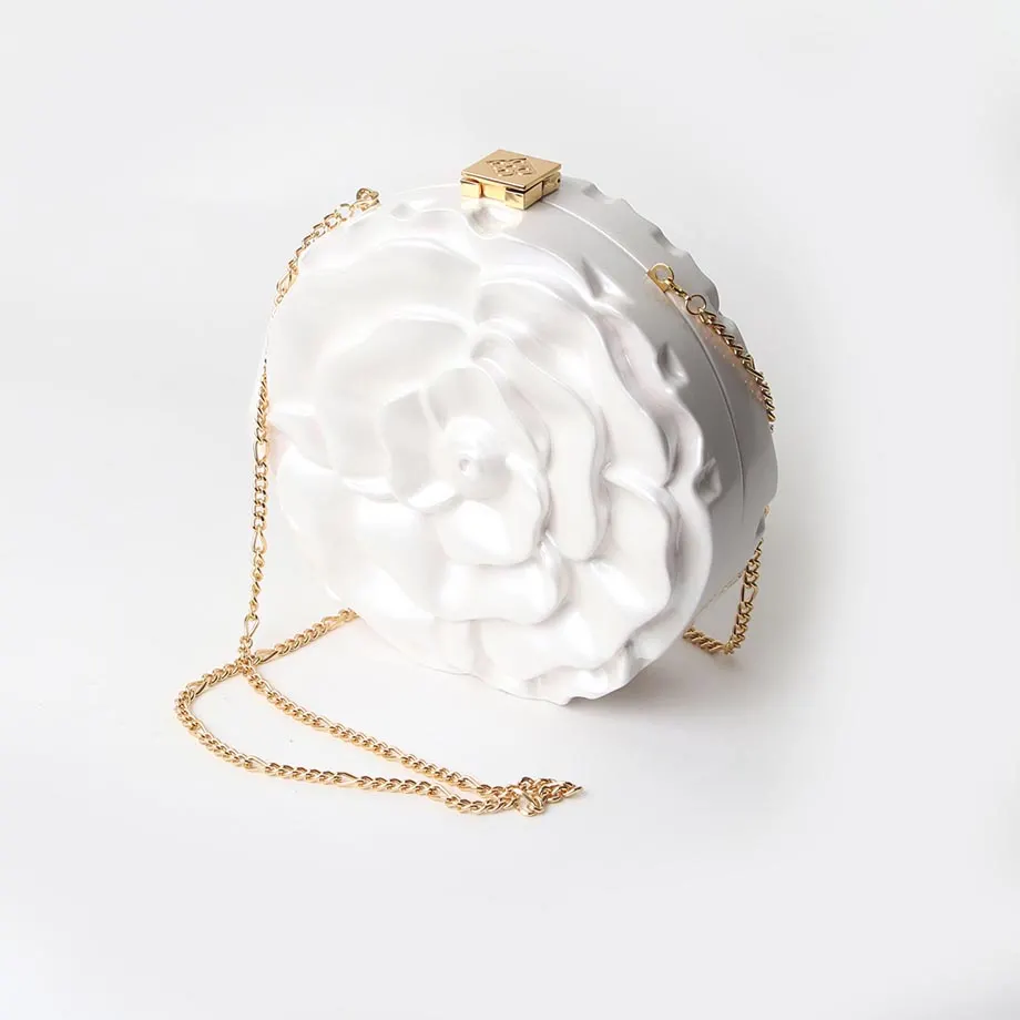 Rosa White, image 1