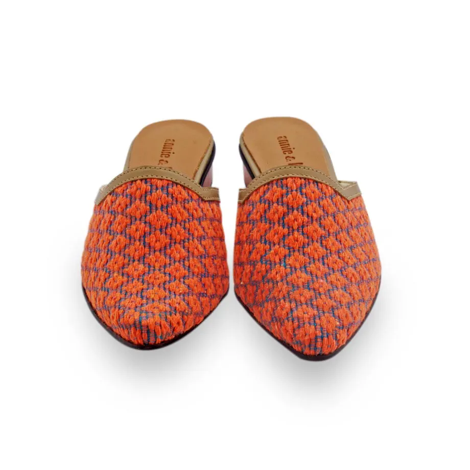 Meghan Inabel in Orange, image 1