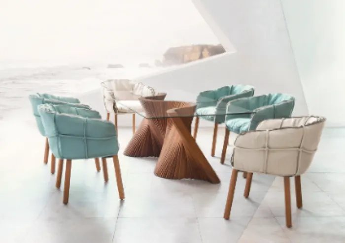 WAVE Dining Table
