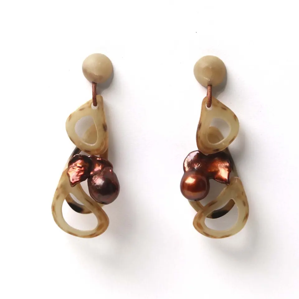 Cara Earrings (Pearl), image 2