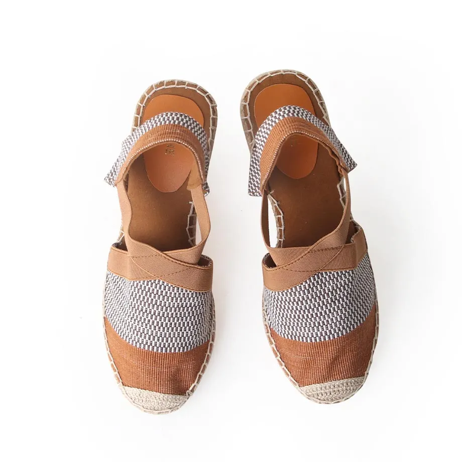 Stephanie Wedge, image 2