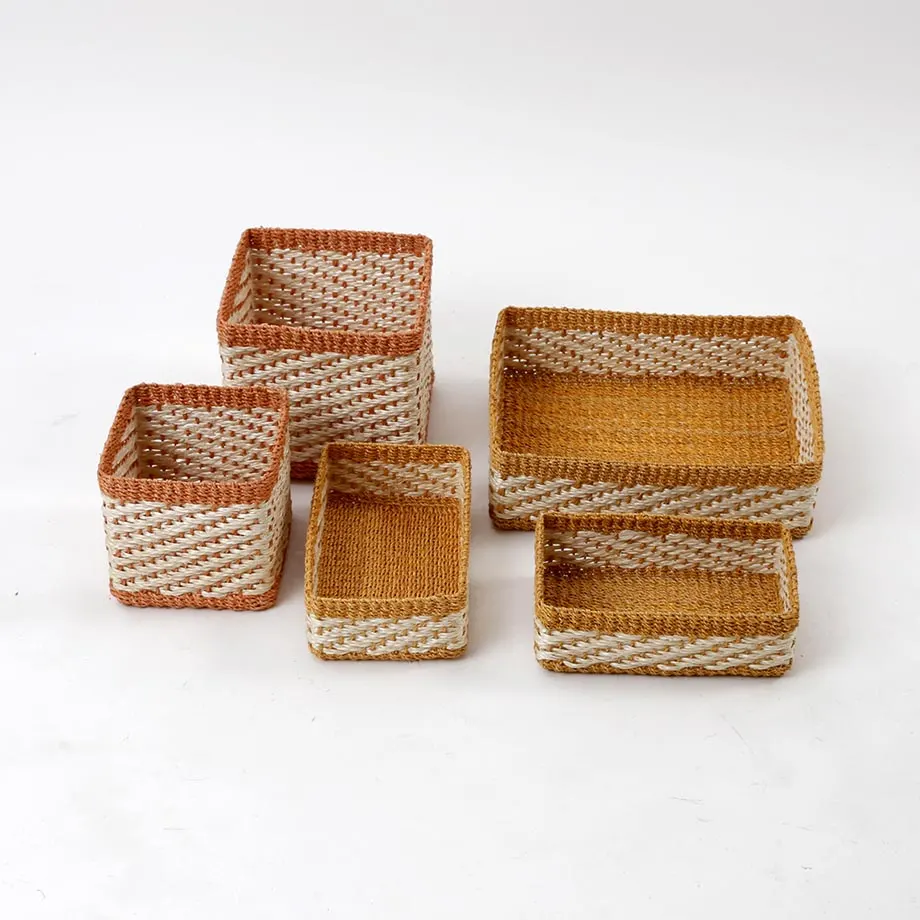 Rectangular Tahiti Tray Diagonal Design Set of 3, image 3