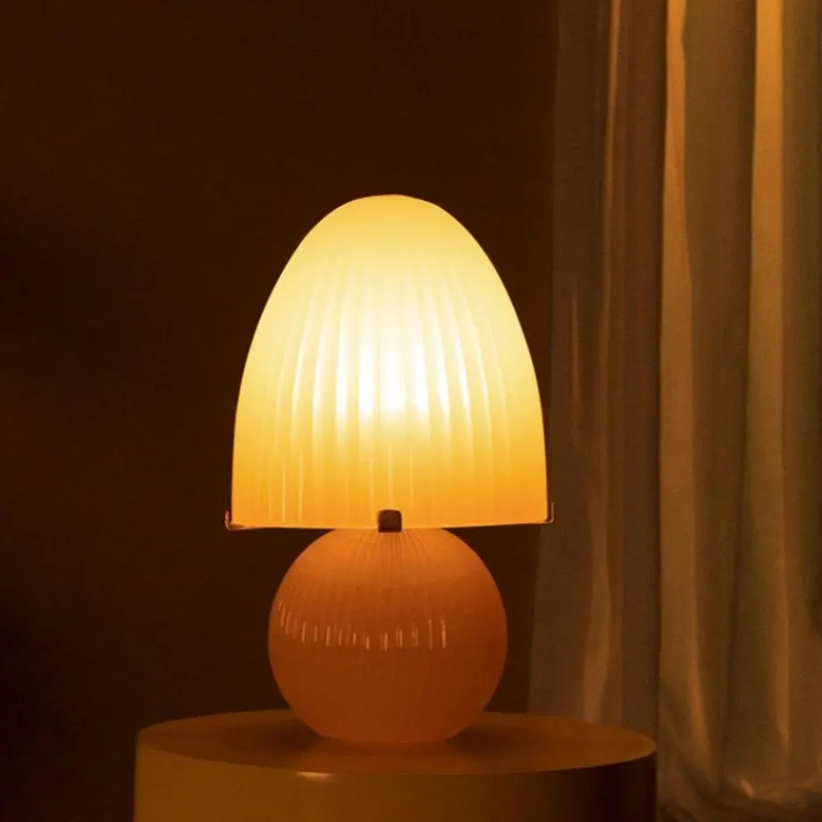 Miggy Table Lamp (MARMORCAST®), image 3