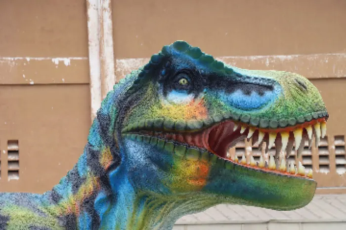 Giant 9 meter T-rex, image 5