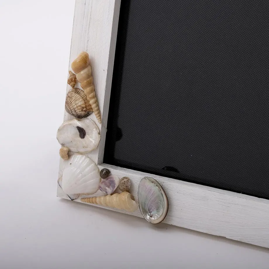 White wooden photo frames with assorted shells - corner, image 3