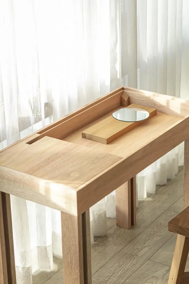 Prompt Desk, image 2