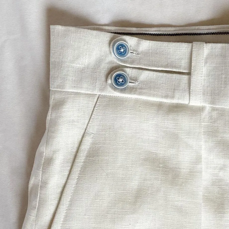 Pasyal Shorts (White Linen), image 2