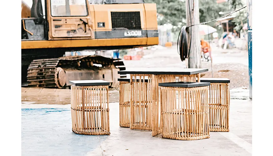 Bakuran (Fence) Coffee Table with pull-out Chairs and Storage, image 4