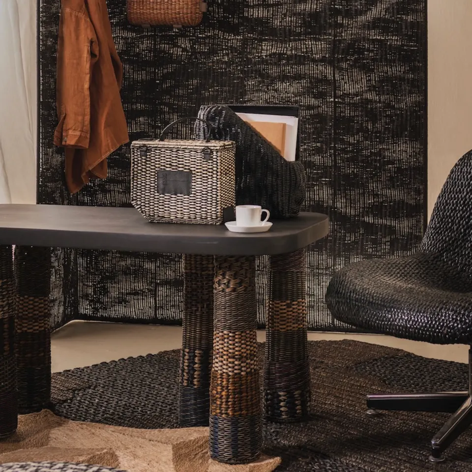 5 Legged Table, image 3