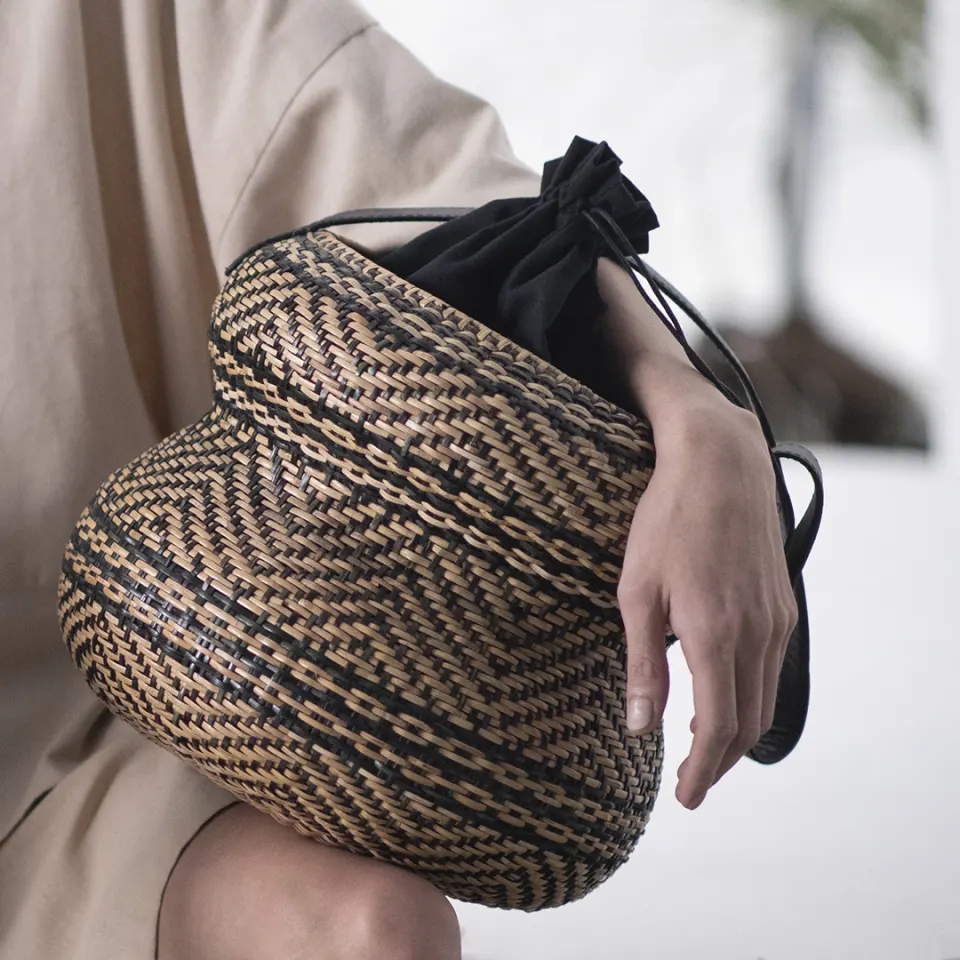 Bucket Bag, image 2