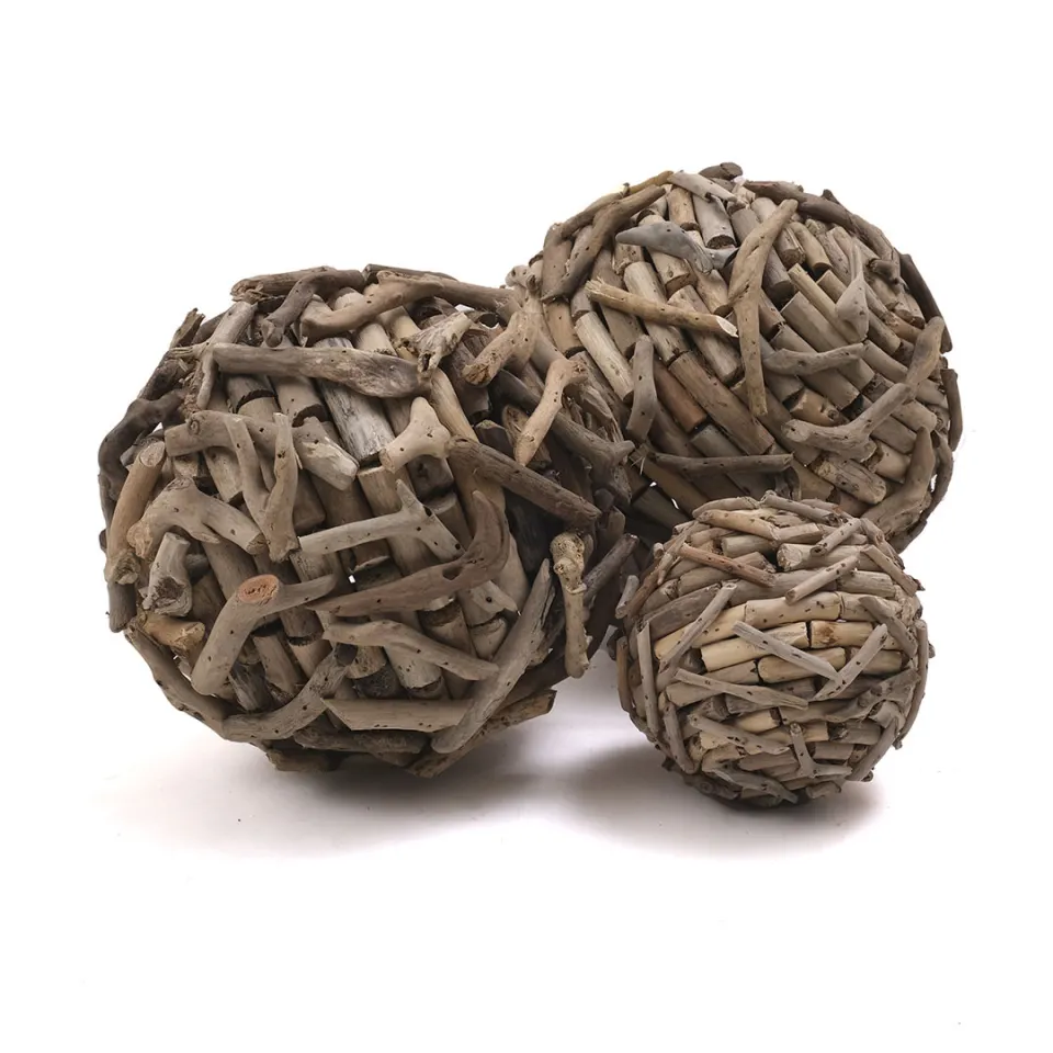 Ball Full Driftwood, image 1