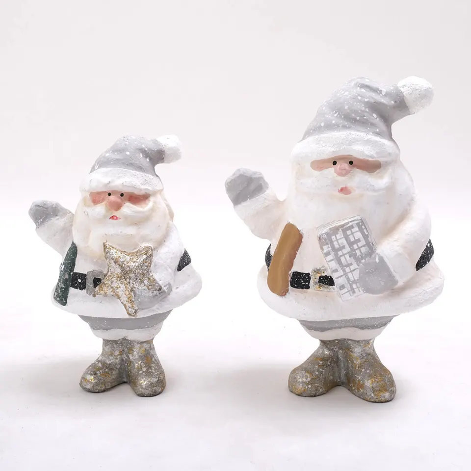 Santa with Gift and Star, image 3
