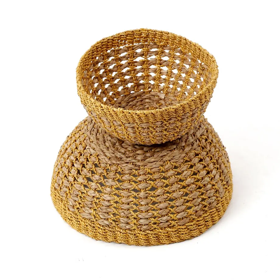 Round Browngrass/Abaca twine bowl, crisscross design, image 4