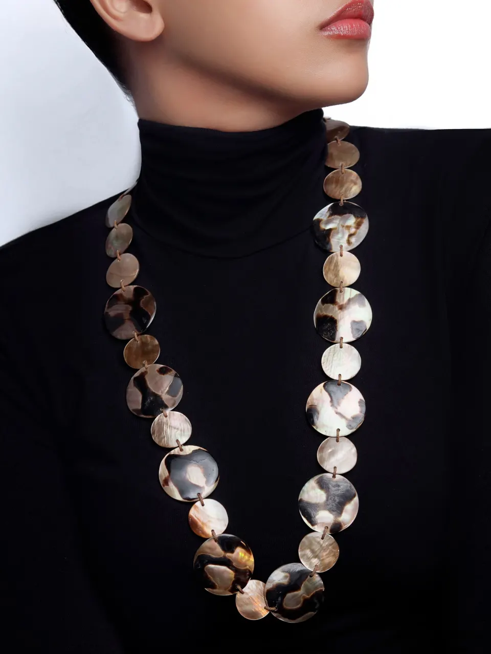 BROWNLIP LONG ALTERNATIVE ROUND NECKLACE, image 5