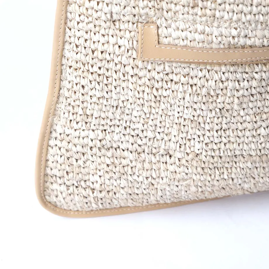 Crochet Raffia with Leather Piping, image 3