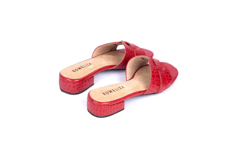 Footwear 16, image 4
