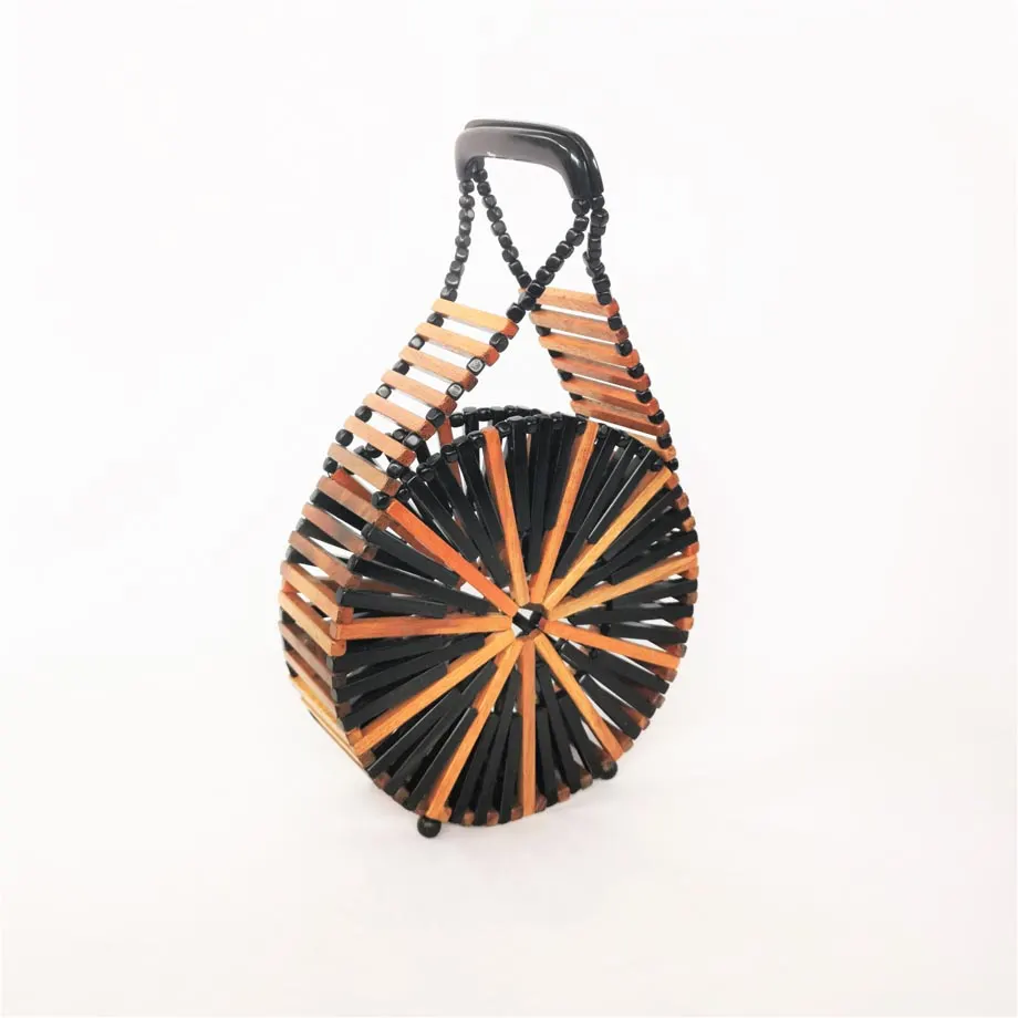 Gabria Circulo - Zebra