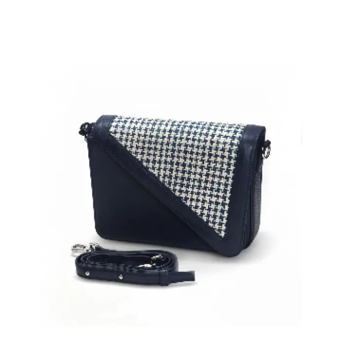 Clutch ni Maria, image 1