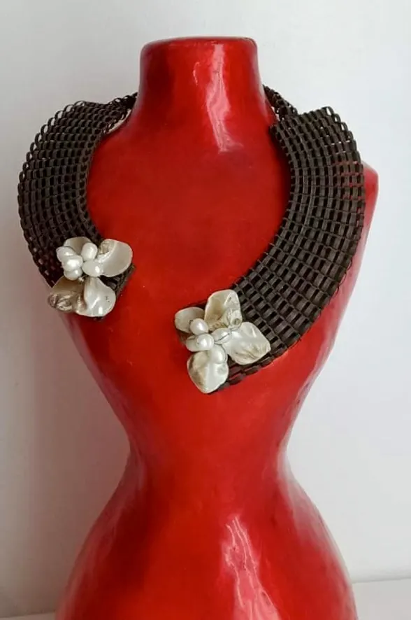 AMOROSA necklace. FINALIST, 2021 Design Excellence Awards(NYC), image 3