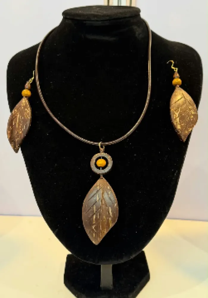 Bloom Collection: Leaf Love