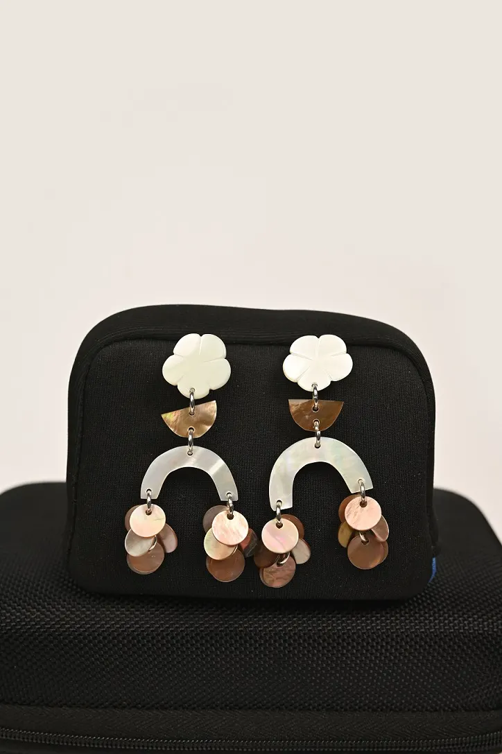 Flower Dangling Earrings, image 3