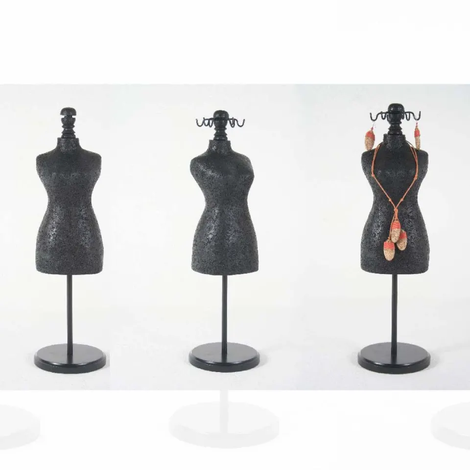 Mannequin Bust, image 6