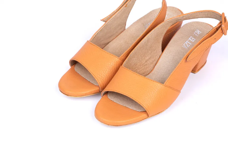 Footwear 17, image 5