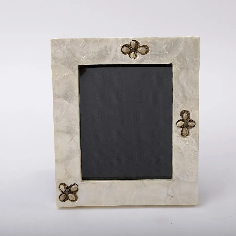 Natural Capiz Photo Frame with Engraved Floral Design, image 3