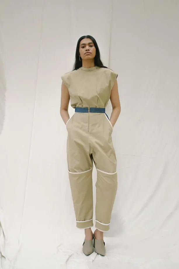 Look 8: Box S/L Tee & Peanut Crop Pants