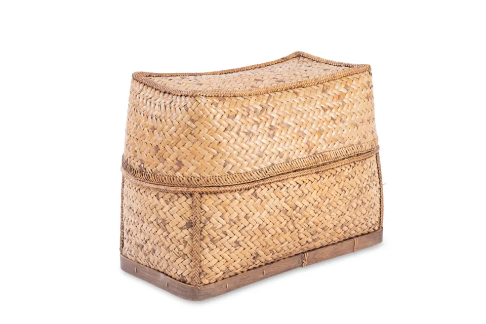 Tampipi (Antique Handwoven Rattan Chestbox with Cover), image 2