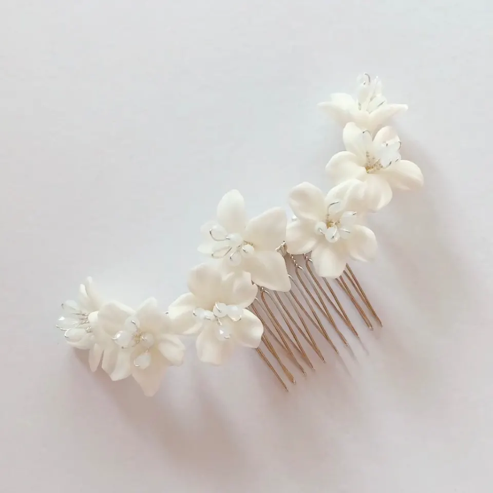 White Lily Dainty Comb, image 1