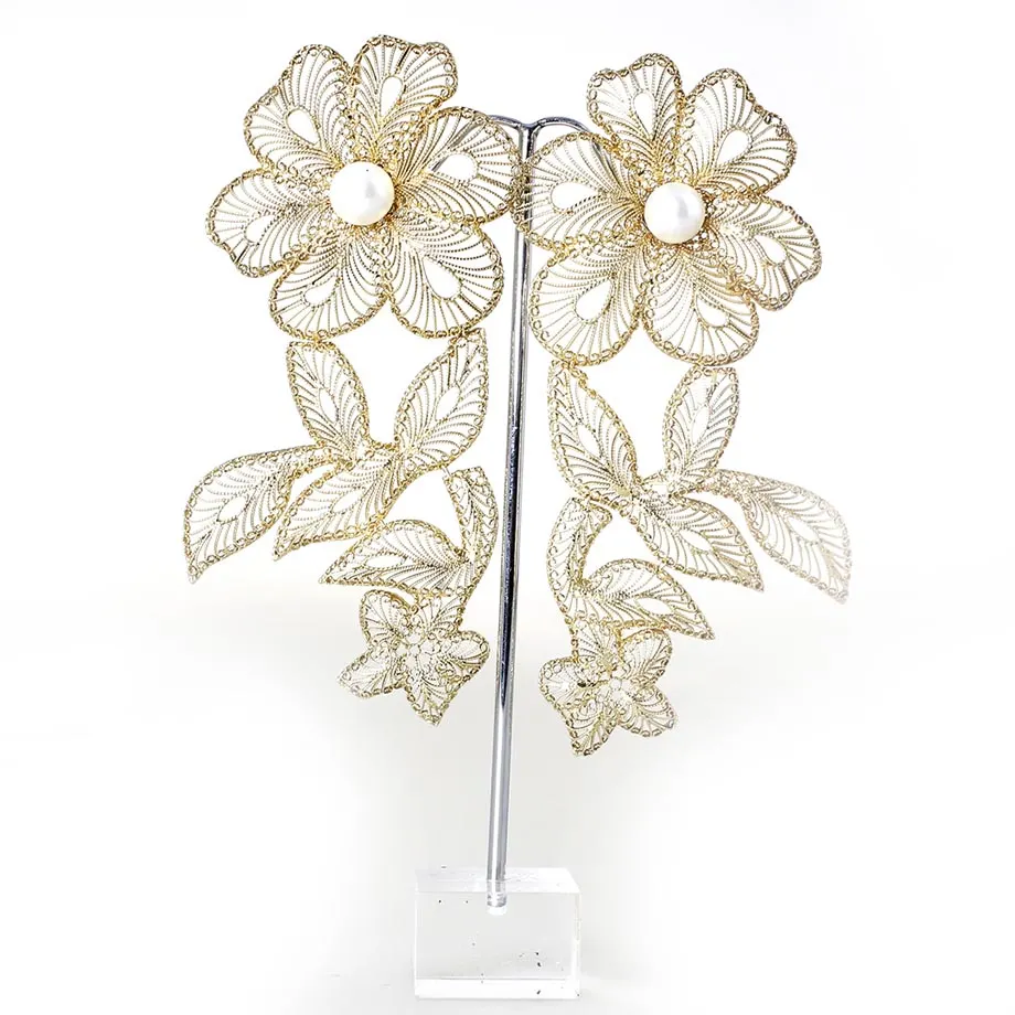 Gumamela Filigree Earring, image 3